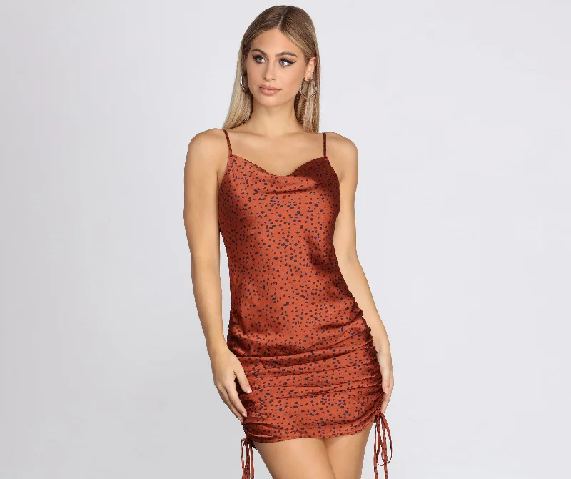 Instant Savings Lavish Leopard Print Midi Dress