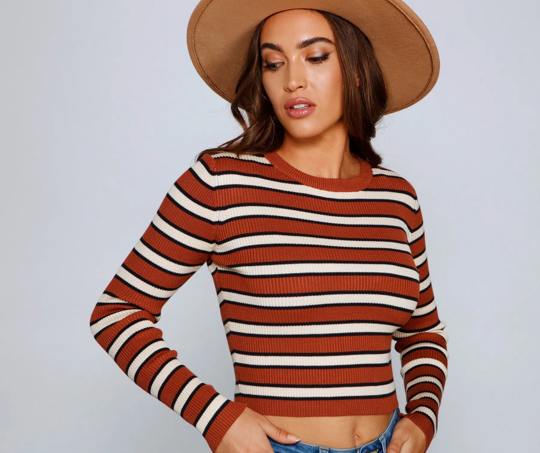 Closeout Trendsetting Babe Cropped Sweater