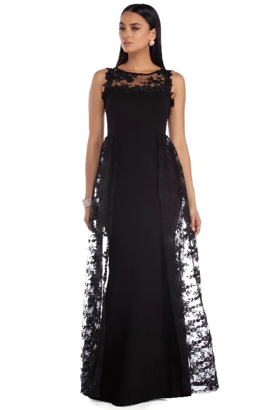 Loyalty Reward Briar Sleeveless Lace Dress