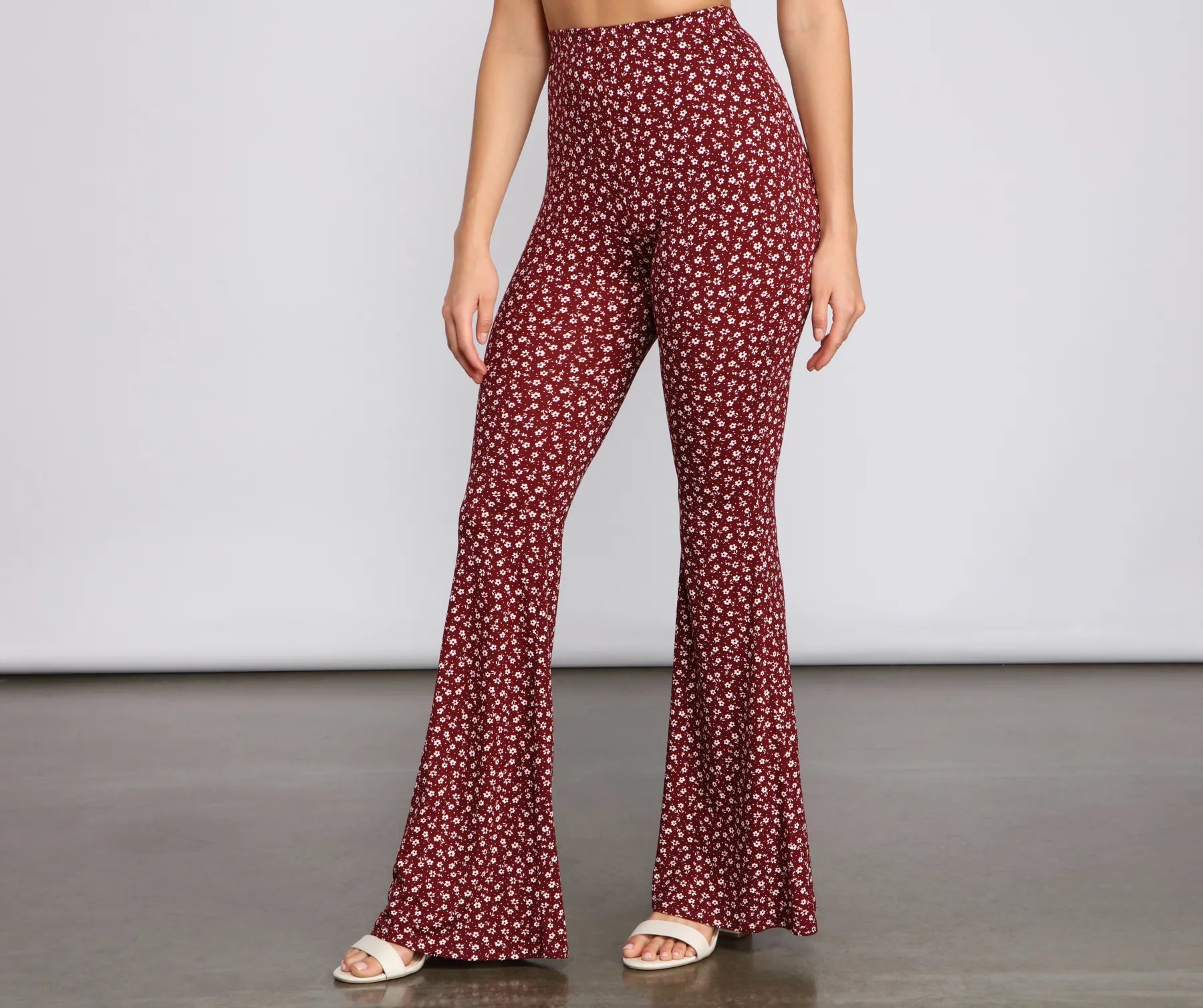 Great Deals All That Flair Flared Floral Pants