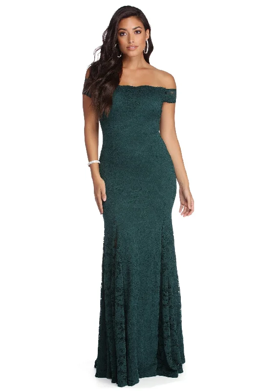 Markdowns Amy Formal Scalloped Lace Dress