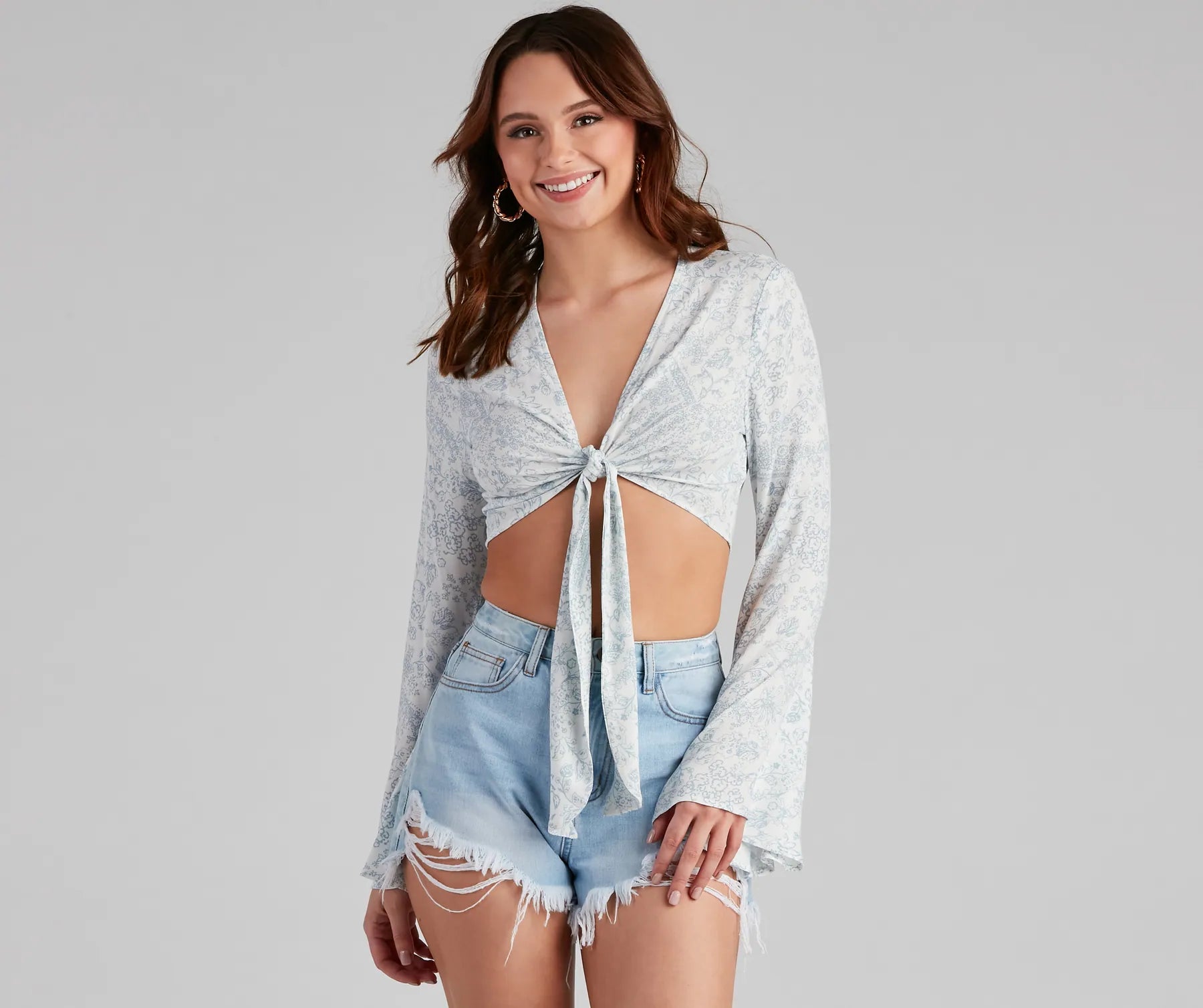 Steals and Deals Seaside Chic Cropped Tie-Front Top