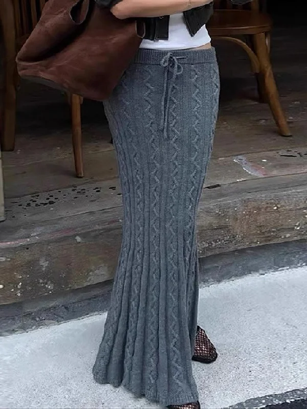 Deal Explosion Low Rise Tie Knit Maxi Dress