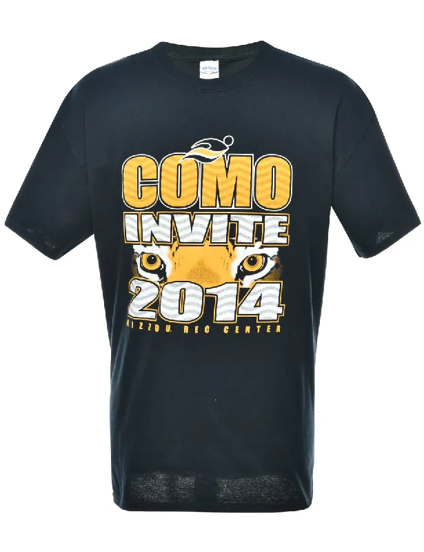 Steals and Deals Como Invite Printed T-shirt - XL