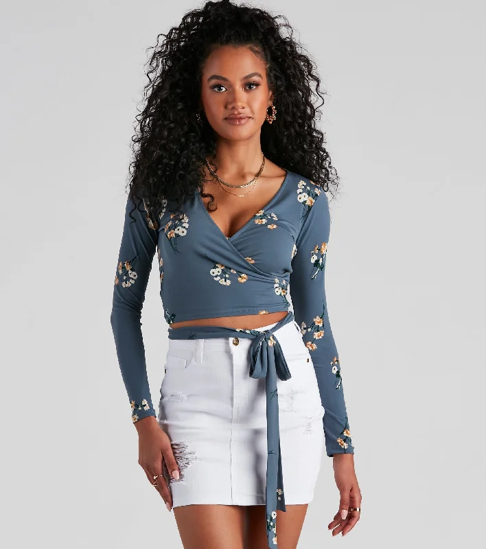 Deal Mania Beauty Bloom Floral Tie Waist Top