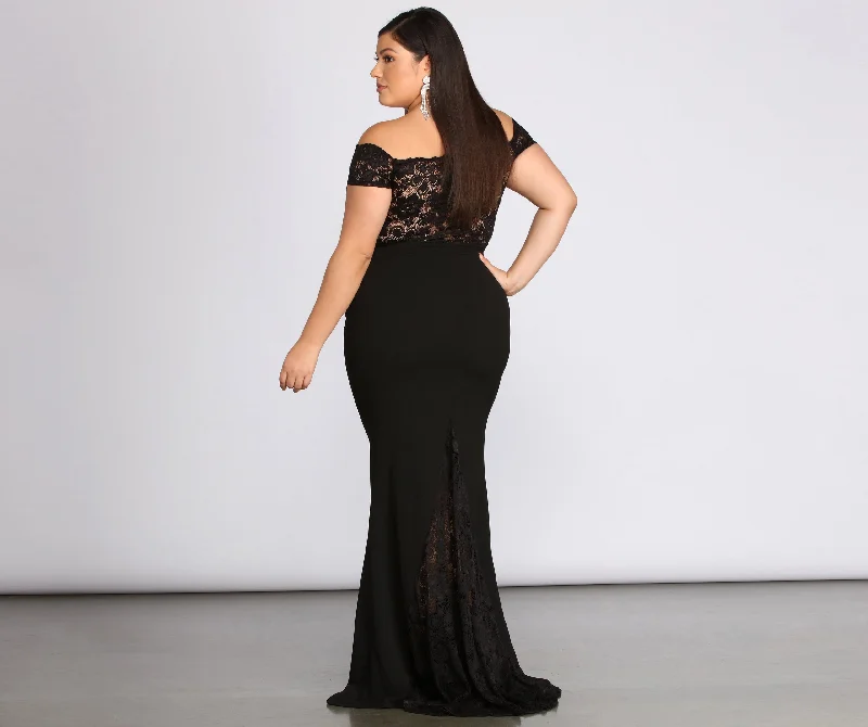 Bonus Savings Plus Layla Formal Lace Dress